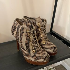 Stewart Weitzman Fabric Animal Print Booties size 7